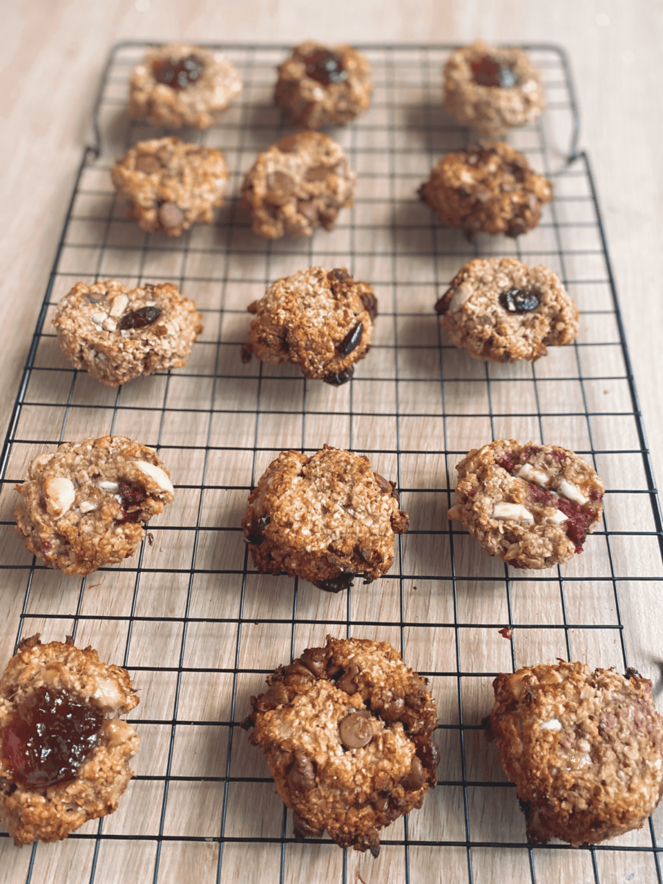 The Easiest 3 Ingredient Muesli Cookies